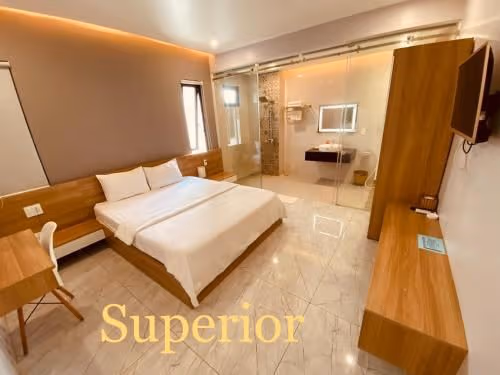 Superior Queen Room