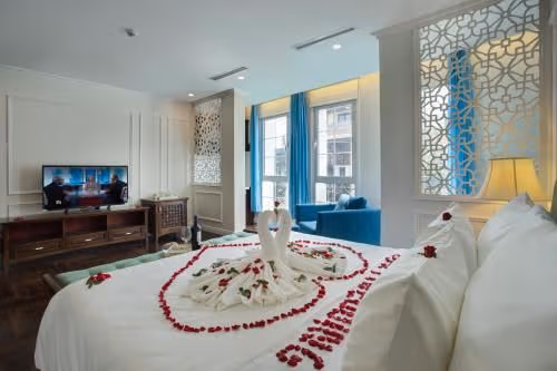 Suite with City View