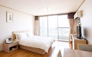 Daemyung Resort Vivaldi Park1