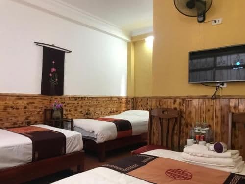 Twin Room with Mountain View