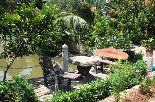 Deluxe Family Bungalow with Garden View