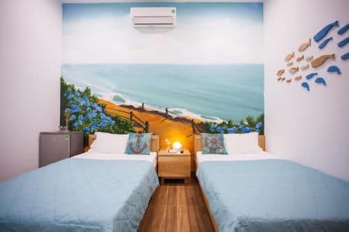 Deluxe Room (2 Adults + 1 Child)