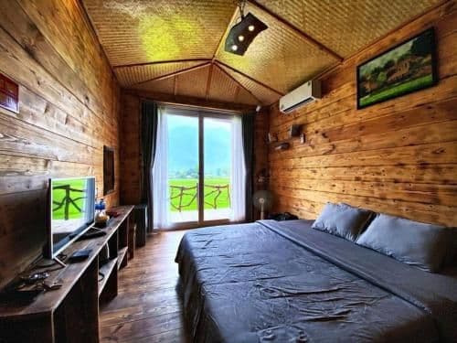 King Room with Mountain View