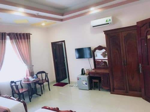 Large Double or Twin Room