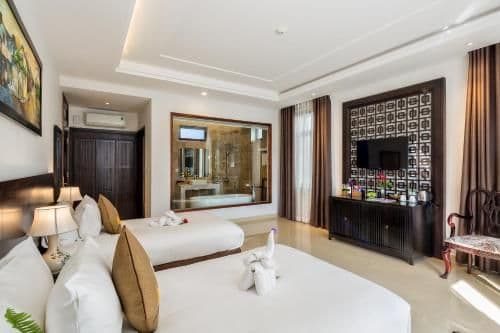 Deluxe Twin with Pool View