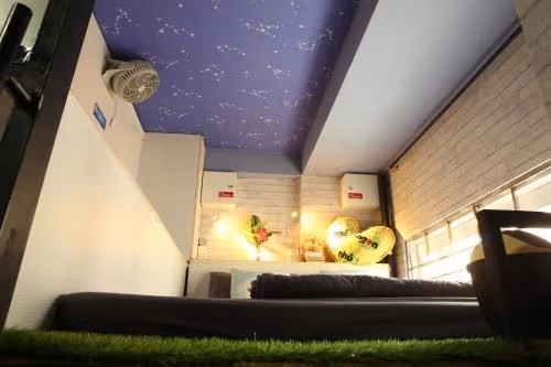 Bed in 6-Bed Mixed Dormitory Room