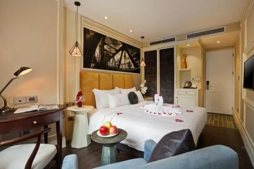 Honeymoon Room