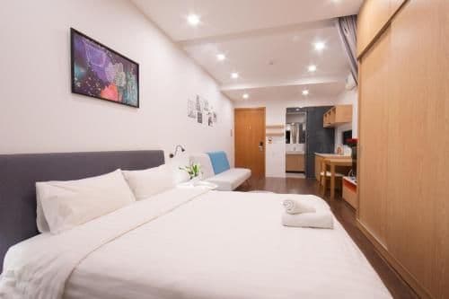 Studio Apartment