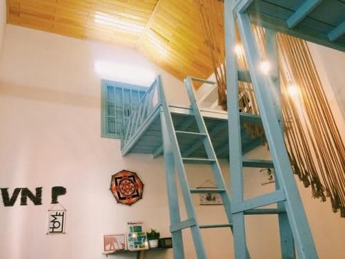 Single Bed in Mixed Dormitory Room