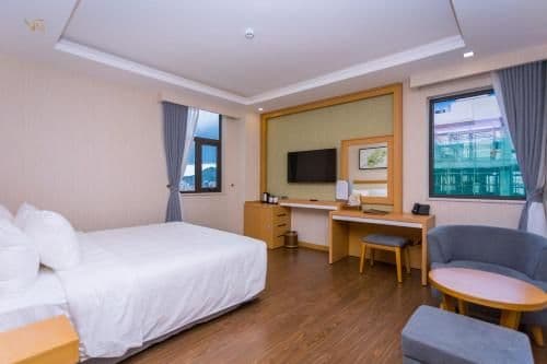 Superior Queen Room