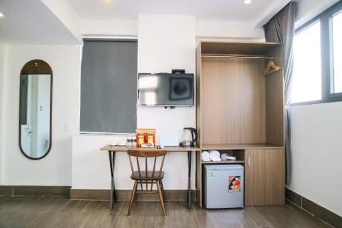 King Room with Mountain View