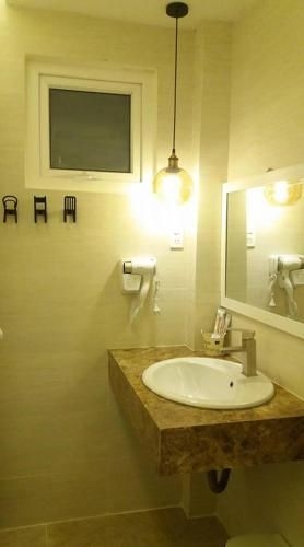 Homeland Hotel2