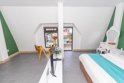 Studio with Balcony