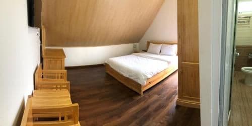 Queen Room with Garden View