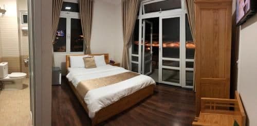 Queen Room with Balcony