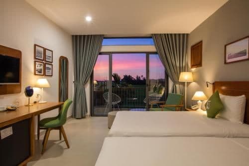 Deluxe Double or Twin Room Rice field View with Balcony