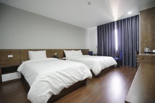 Twin Room with View