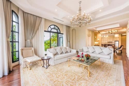 Four-Bedroom Villa with Sea View and Private Pool