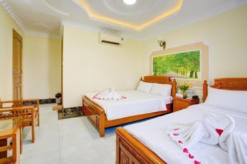 Family Room with Side Sea View