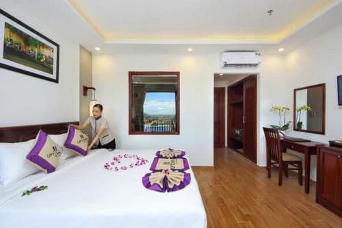 Junior Suite with Balcony