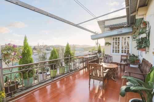Nhà của Người và Ta Nhà của Người và Ta