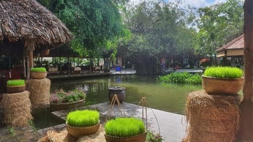Phuong Nam Resort2