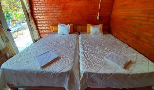 Standard Twin Room with Garden View