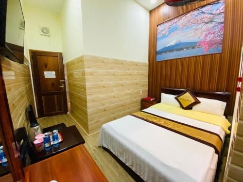 โรงแรมฟีฮุง (Hotel Phi Hung)1