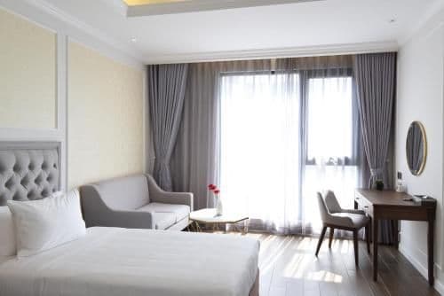 Superior Twin Room with City View