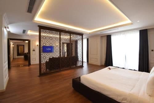 Presidential Suite