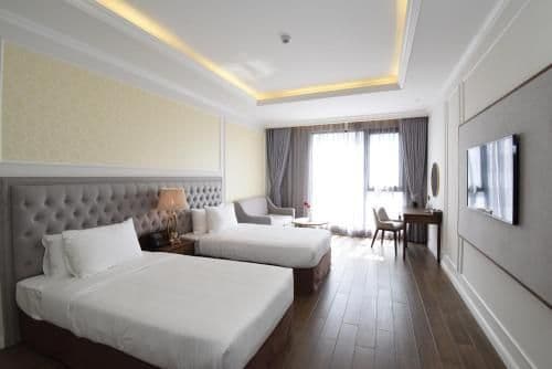 Superior Twin Room with City View
