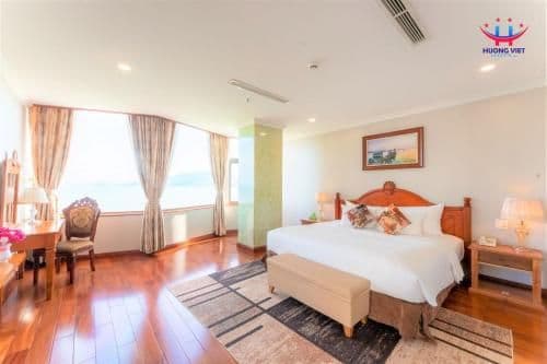 Family Room with Sea View