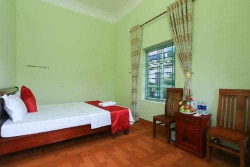 Double Room with Shared Bathroom