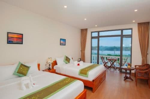 Triple Room with Balcony