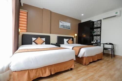 Twin Room with City View