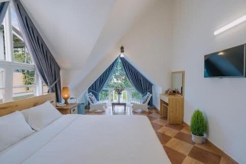 Deluxe Single Room