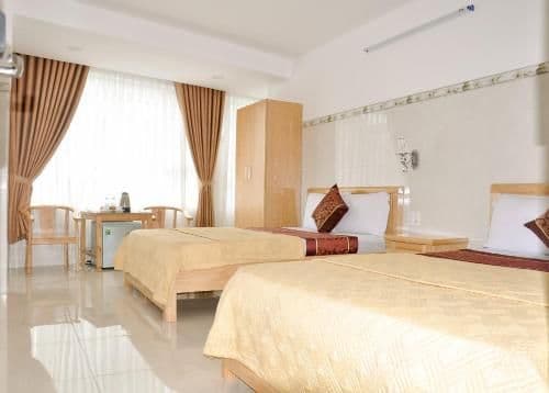 Twin Room with View