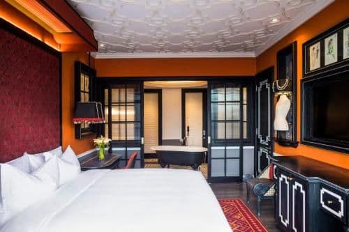 Deluxe King Suite