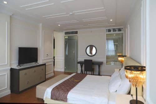 Executive Suite