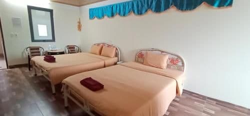 Quadruple Room with Private Bathroom
