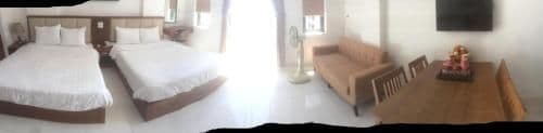 Deluxe Room (2 Adults + 1 Child)