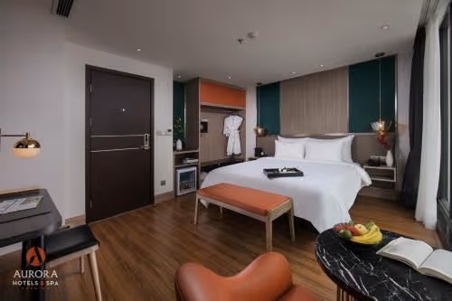 Suite with Lake View