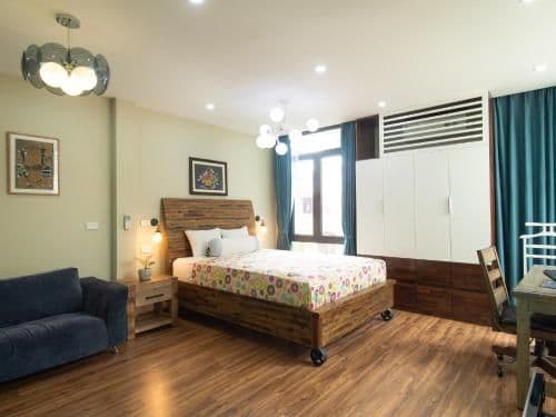 Studio Apartment
