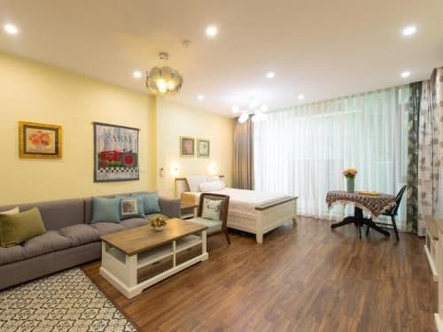 Studio Apartment