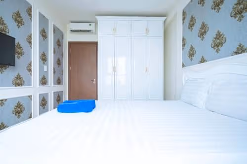 Studio Apartment with Sea View