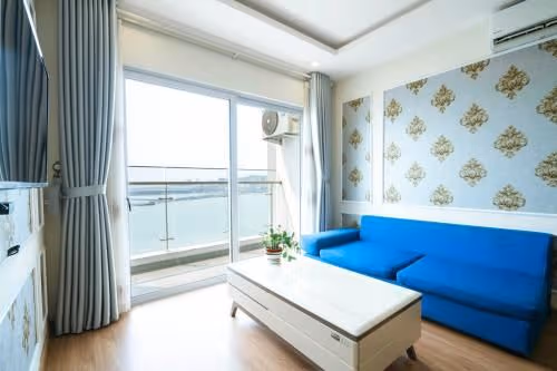 Studio Apartment with Sea View