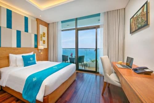 Ocean Front Deluxe King with Balcony