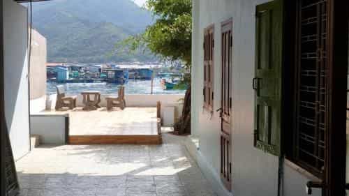Annie House by the coral on Binh Hung island Annie House by the coral on Binh Hung island