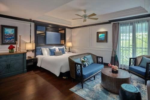 Suite with Pool View
