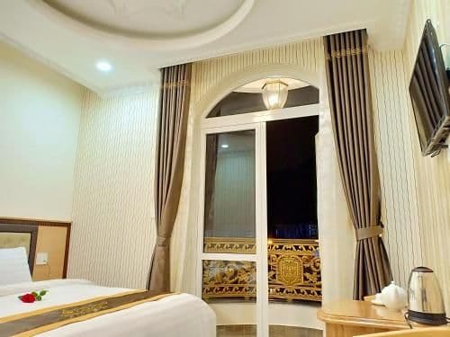 Double Room with Balcony (2 Adults + 1 Child)